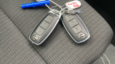 Nissan Qashqai 1.3 DiG-T MH Acenta Premium 5dr Petrol Hatchback